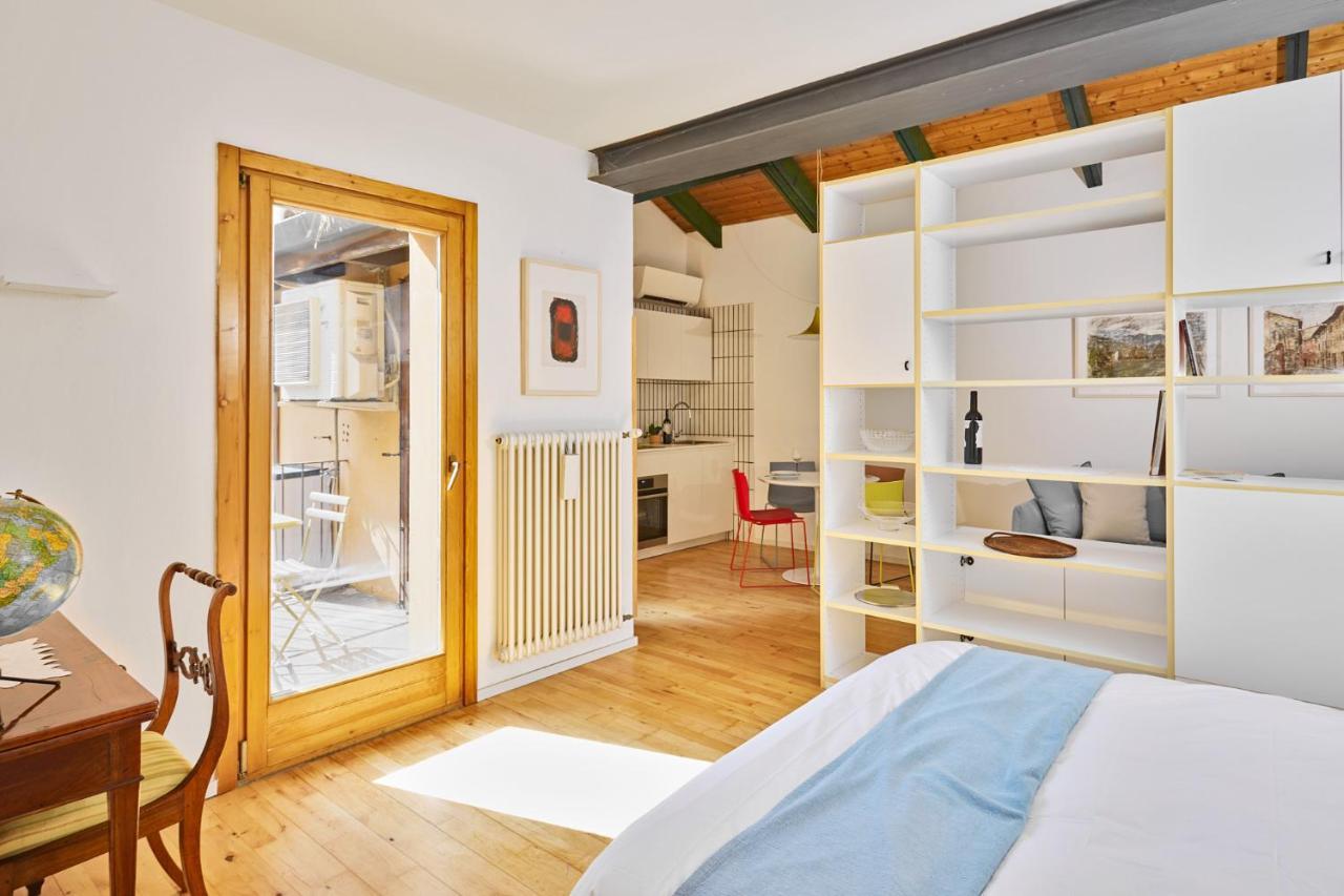 Italian Design Small Attic Bolonia Exterior foto